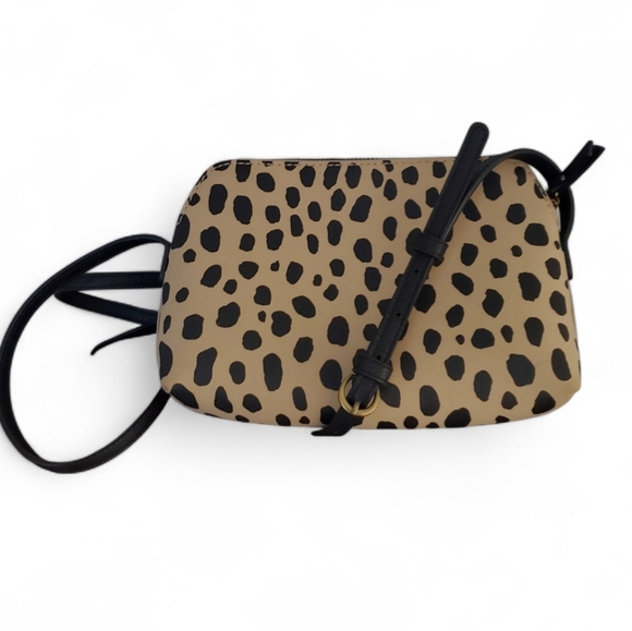 Universal Thread Leopard Print Crossbody Bag - Picture 2 of 8